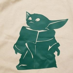 Baby Yoda shirt XL